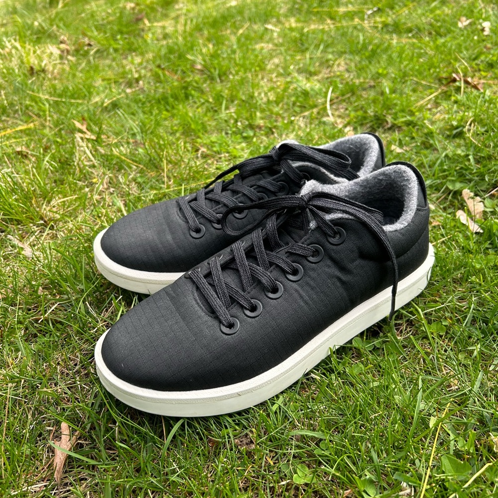 Allbirds Women's Wool Pipers sneakers (true black) NWOT